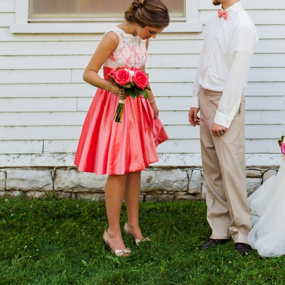Coral bridesmaid/formal dress - Picture 3 of 4